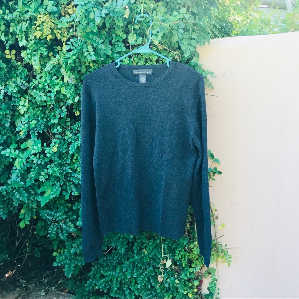 Banana Republic Long Sleeve Pullover